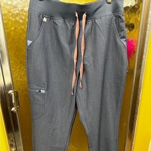 Figs high waisted Zamora Jogger scrub pants